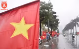 Hà Nội rộn ràng trong mưa lạnh trước trận chung kết U23 Châu Á